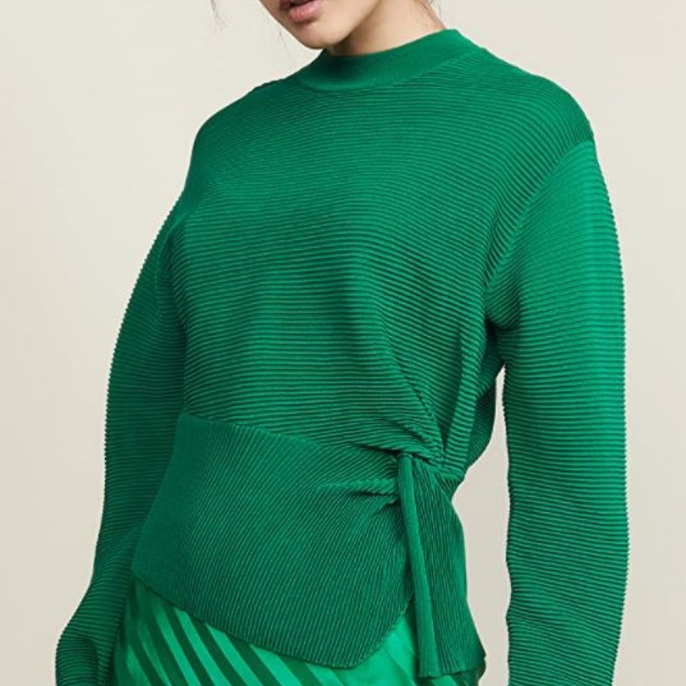 Michelle Mason Long Sleeve Twist Sweater Size: P